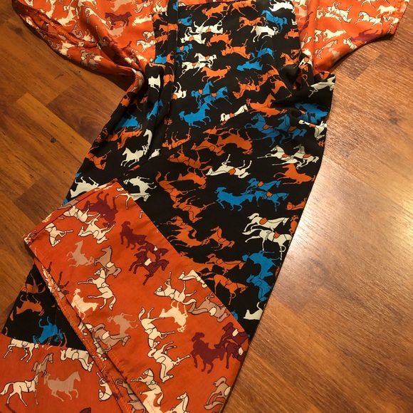 NU Mid Length Horse Dress. S/M. Light material. - Picture 4 of 8